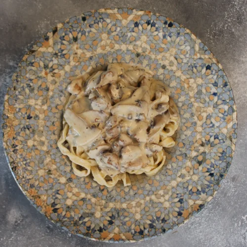 Kremalı Mantar ve Tavuklu Fettucine